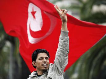 Tunísia declara “guerra” ao terrorismo no dia da Independência