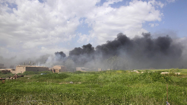 Receitas do ISIS sofrem queda brutal após a perda de grandes campos de petróleo no Iraque
