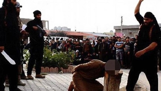 Acupunturista é decapitado por militantes do Estado Islâmico acusado de bruxaria